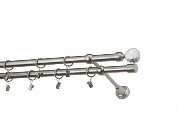 karikákkal és csipeszekkel