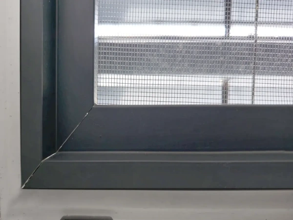 Sieťky proti hmyzu na OKNO - pevné KLIK - bežné odtiene 8