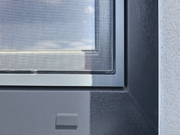 Sieťky proti hmyzu na OKNO - pevné KLIK - bežné odtiene 12