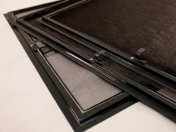 Fix szúnyogháló ABLAKRA - hagyományos színek 7