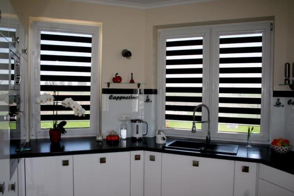 Roleta SWING - deň a noc - látka SUMATRA 4