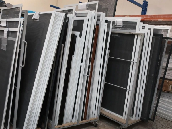 FIX szúnyogháló ABLAKRA - renolit 9