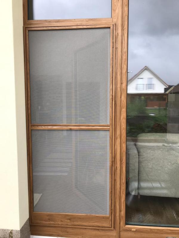 Zsanéros szúnyogháló AJTÓRA SMART keretben - renolit 3