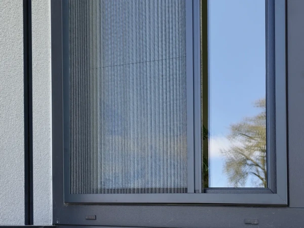 Sieťky proti hmyzu na DVERE - PLISSÉ KLIK - bežné odtiene 12