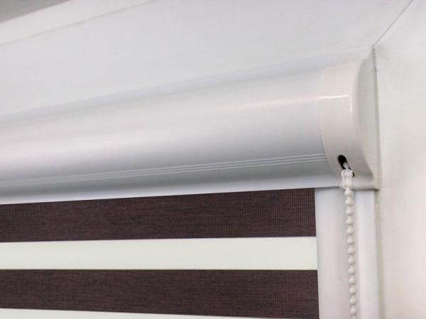 Roleta SWING LITE - deň a noc - látka BLACK ELEGANCE 2