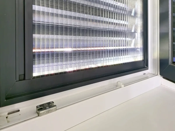 Sieťky proti hmyzu na DVERE - PLISSÉ KLIK LUX - bežné odtiene 4